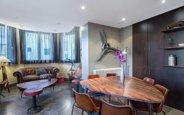 Vallat Lodges Annecy Lake & James Suite