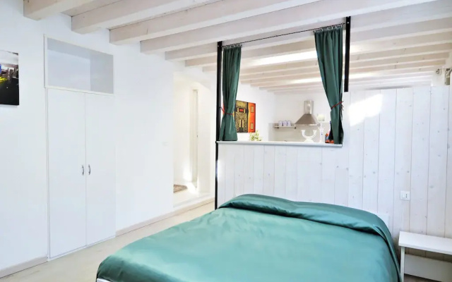 Pleasant Apartment in Miane With Shared Swimming Pool