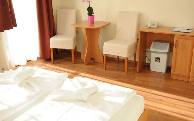 Hotel Halászkert Badacsony