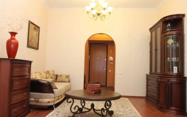 Central Apartment on Aleutskaya 19