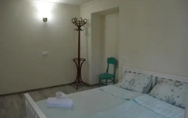Violetta Guesthouse