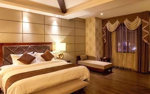 Pearl Royal Hotel