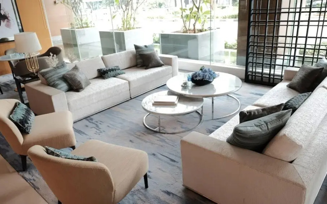 Capitol Prism Sky Suites
