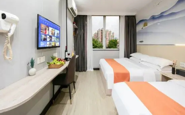 Yunji Hotel (Guangzhou Olympic Sports Center Dongpu Metro Station Branch)