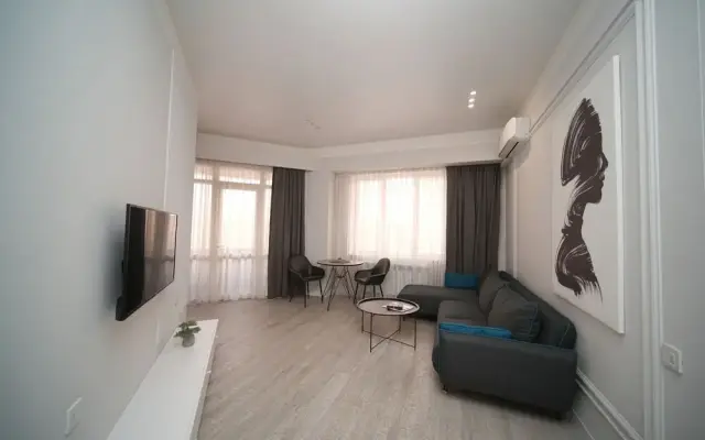Sweet Home - Superior Apartment With Balcony