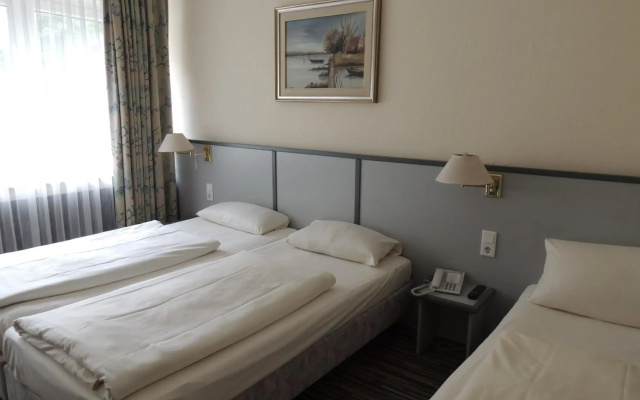 Bahn Hotel