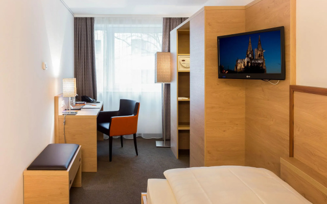 Stadthotel am Römerturm