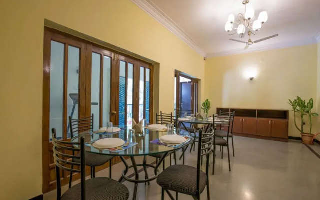 Guest Inn Suites-Castle