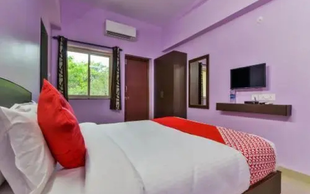 Swarnam By OYO Rooms