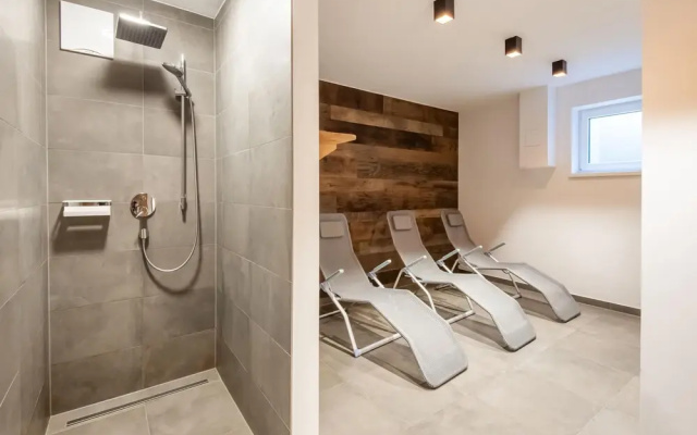 Luxurious Holiday Home With Sauna in Niedernsill / Salzburgerland