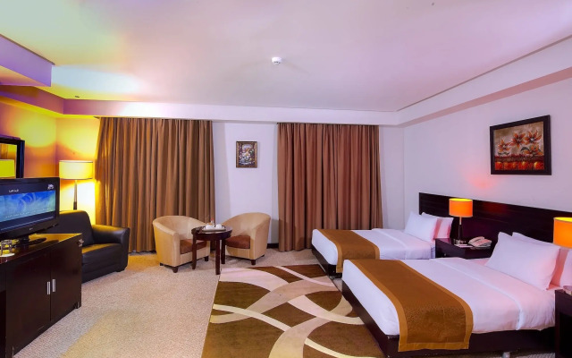 Monroe Hotel & Suites