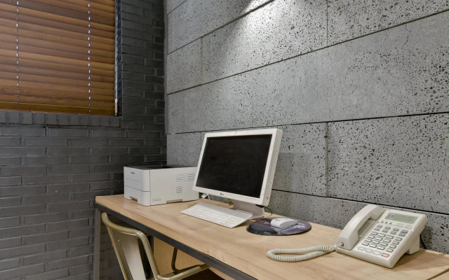 I.T.W. Hotel