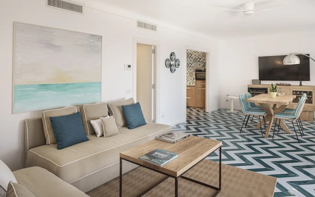 Costa Del Capitano Seaside Villas