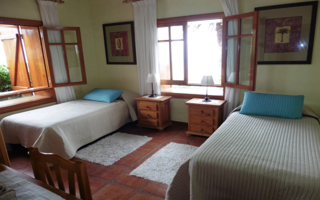 Casas Rurales Los Almendreros - Los Perales