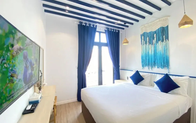 Riverside Mini Hotel Grand World