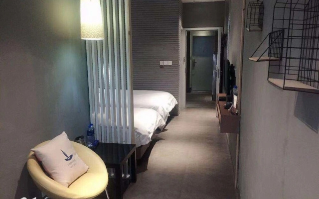 Andam Boan Hotel