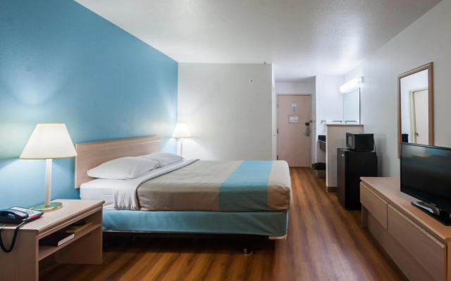 Motel 6 Seaside, OR