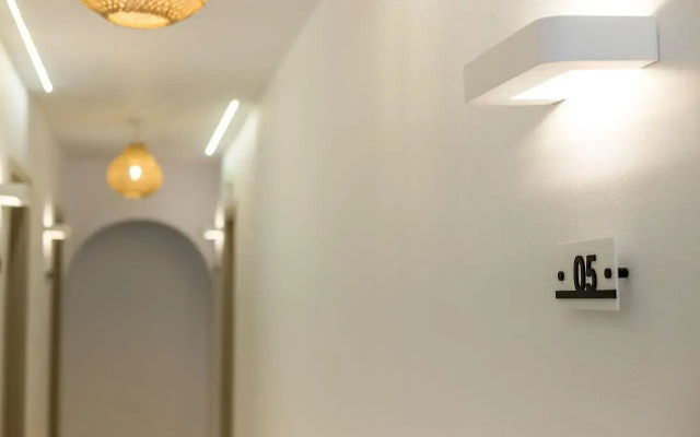 Atma Beach Rooms & Suites