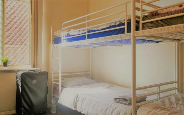 myOZexp Palmerston Lodge