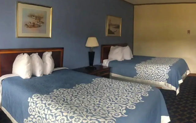 Aderi Hotel Lewisburg