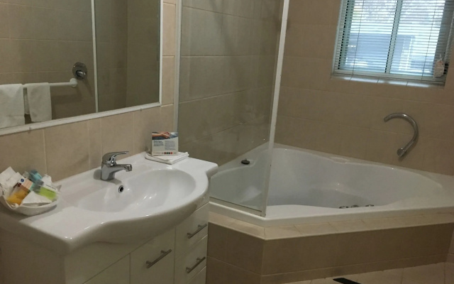 Albury Georgian Motel & Suites