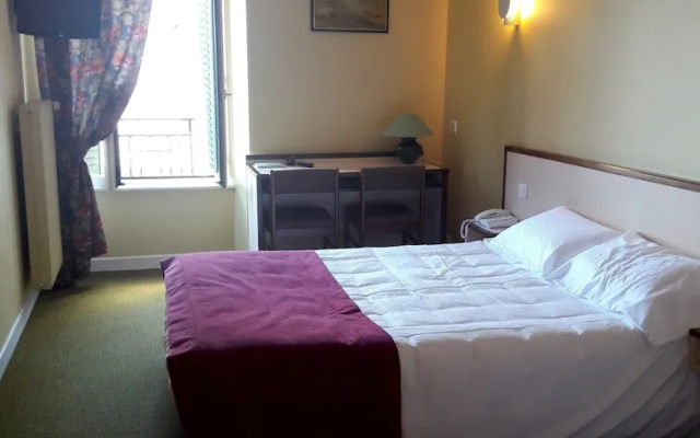 Logis Hotel du Midi