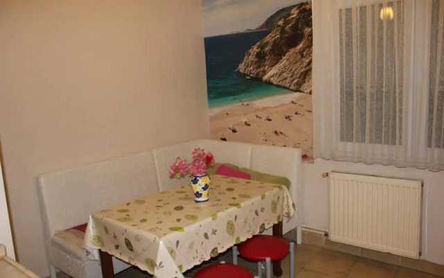 Yasar Apartment