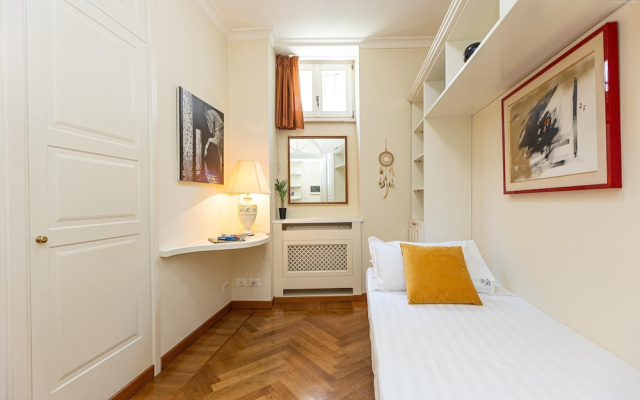 Rental in Rome Monti Atmosphere Apartment