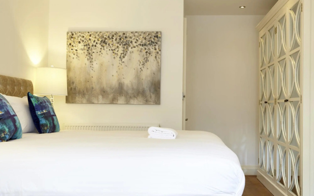 Redcliffe Parade Apartment - No.1