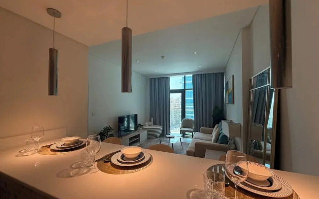 Highend Ultra Luxury with Rooftop Pool