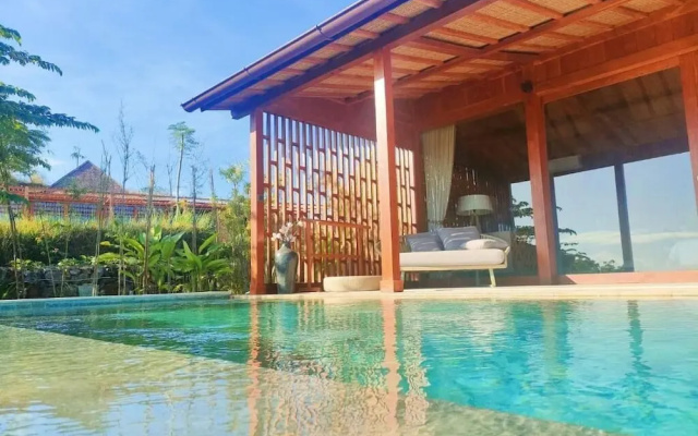 Lobster Bay Resort