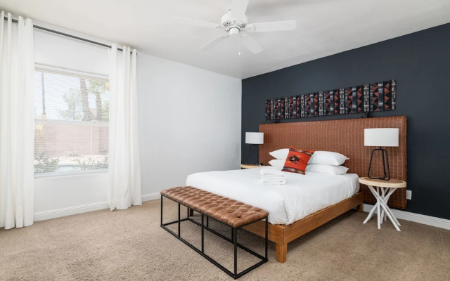 3BR Home in Mesa with Pool by WanderJaunt