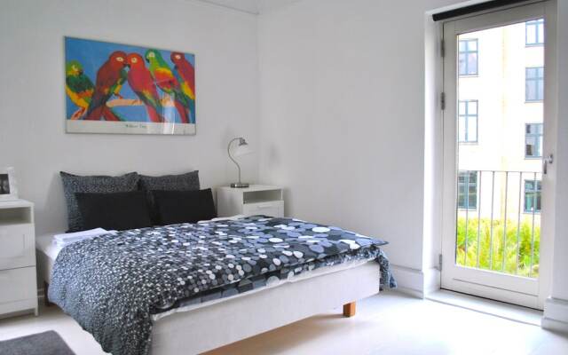 Апартаменты Economy City Center Apartment Copenhagen комната для гостей