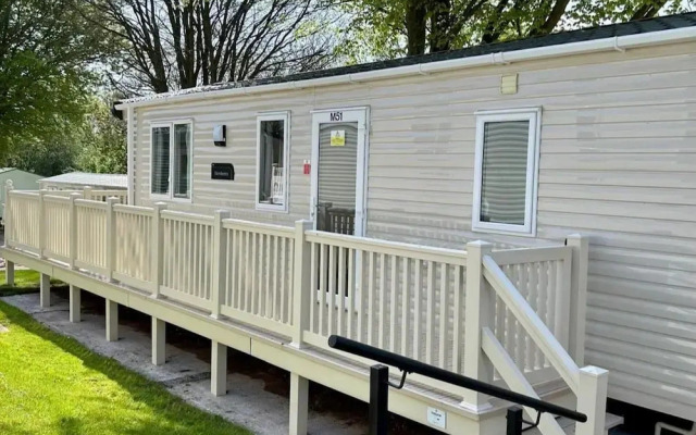 Leona Static Caravan Hoburne Devon Bay