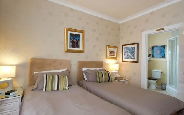 Braeside House