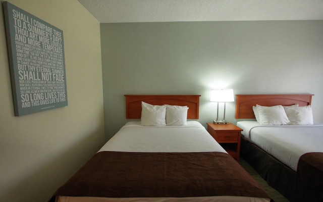 Stratford Court Hotel
