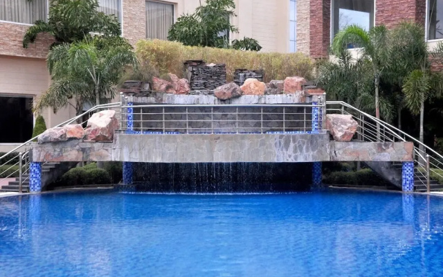 Trinantara Resort And Spa