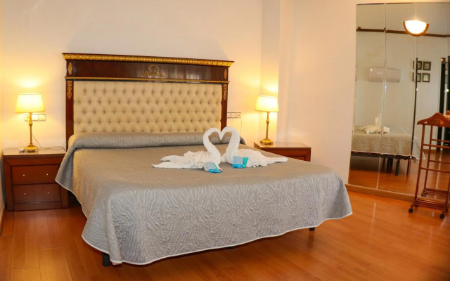 Hotel Cardinal