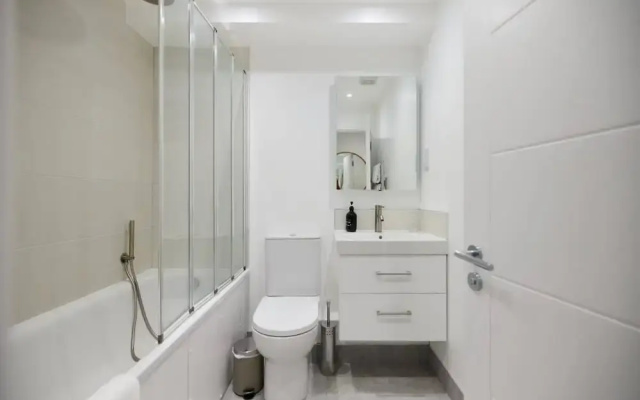The Melbray Gem - 2bdr Apartment With Courtyard