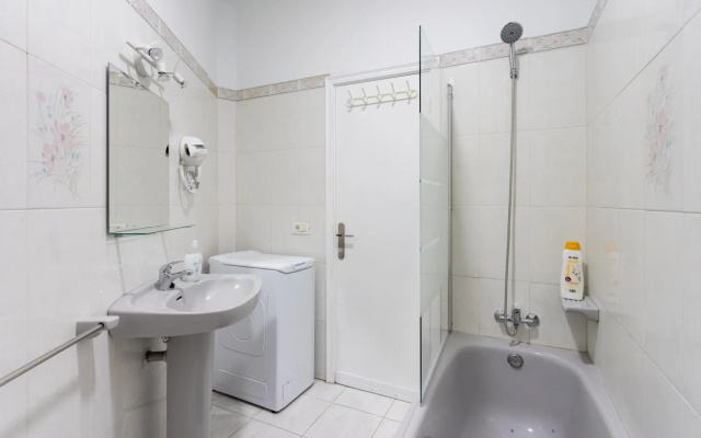 Home2Book Design Los Cristianos Beach