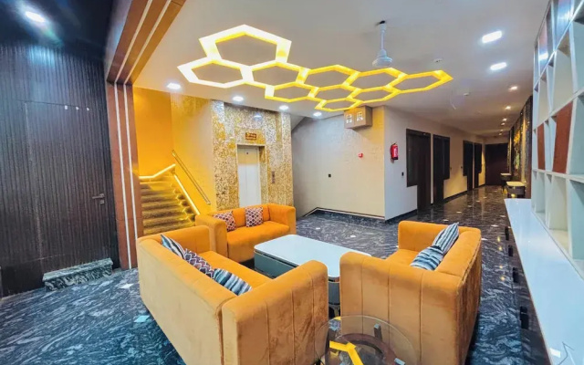 Hotel sadhana palace