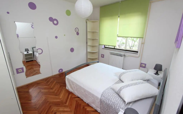 Apartment Ari