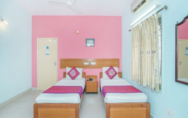 Hotel Red Carpet Residence by OYO Rooms