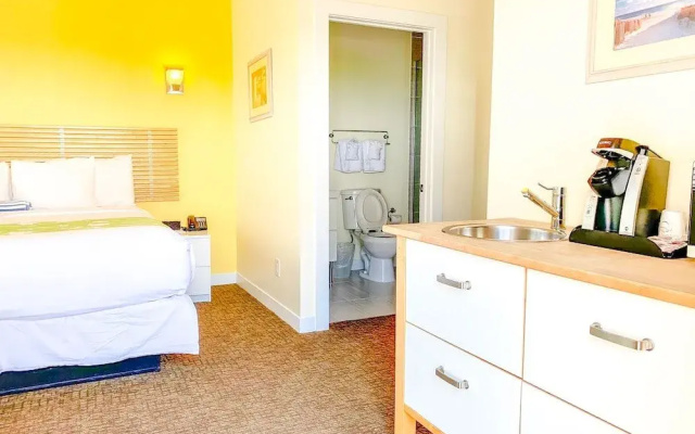 Casey Key Resorts - Beachfront