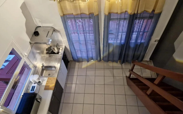 Studio rénové au coeur de Sainte Anne