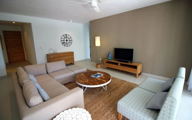 Element Bay II by Horizon Holidays