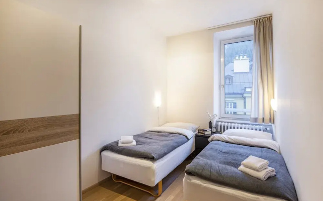 Apartment Bad Gastein Near Ski Lifts