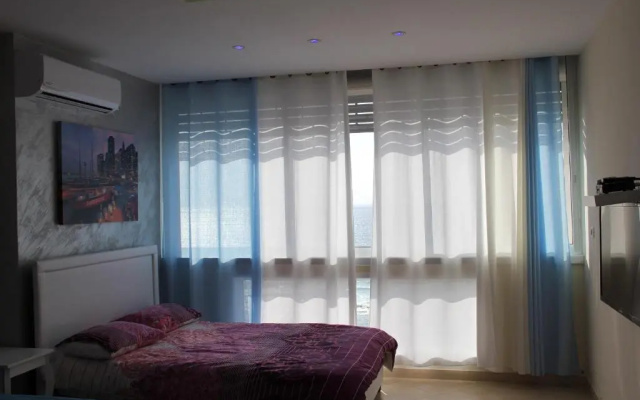 Sweet Honeymoon Apartment Tel Aviv Bat Yam 611