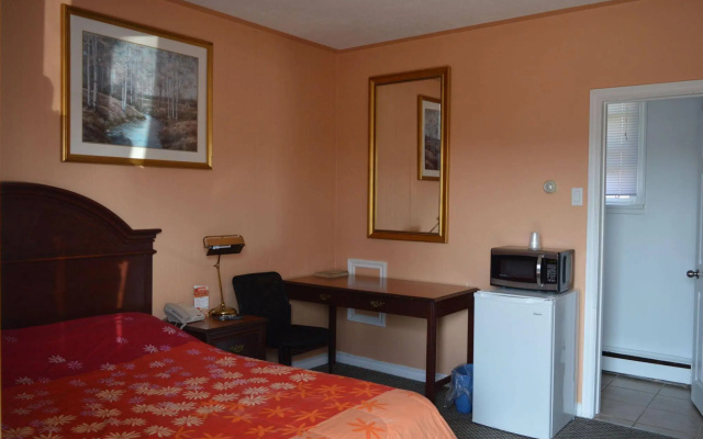 East Court Motel