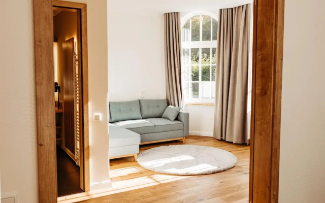 Schlosshotel Helax